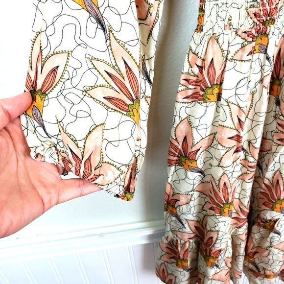 Women's Collective Concepts Birds of Paradise Short Tiered Ruffled Smocked Dress - Picture 10 of 13